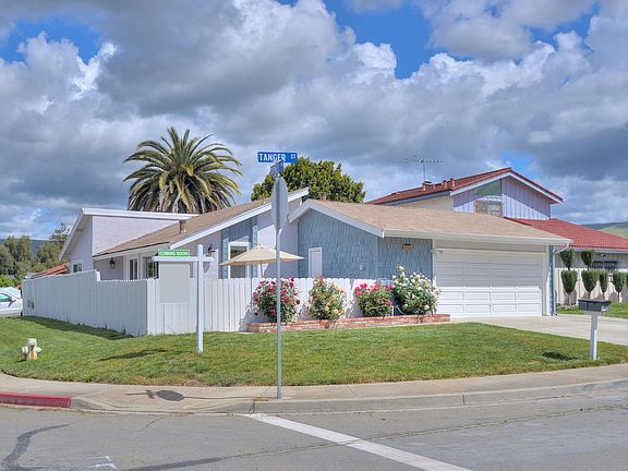 2nd image of 2216 Tanger Ct