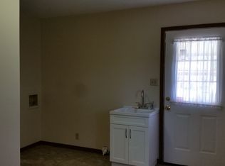 6895 Clum Rd, Harrod, OH 45850