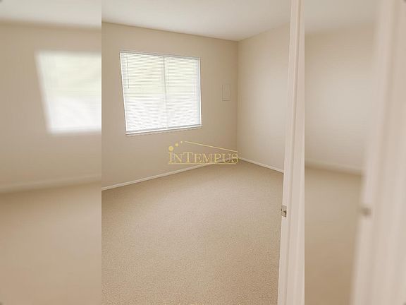 3rd image of 4546 Park Forest Ct APT A