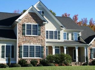 5925 Trail Ride Dr, Moseley, VA