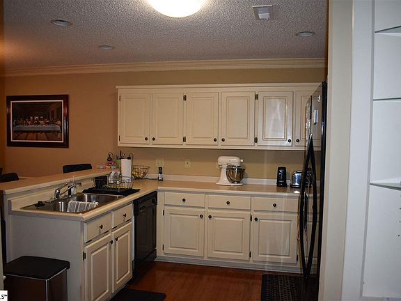 4th image of 101 Dove Haven Dr