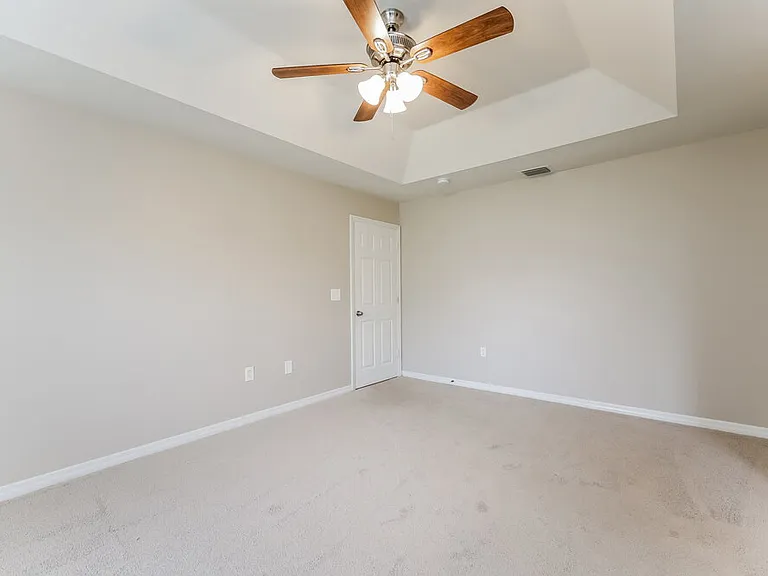 3731 15th St W — Photo 11