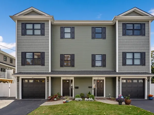125 Ash St #2, Waltham, MA 02453