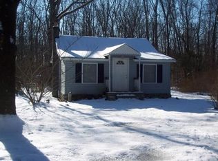 394 Lake Shore Dr, Shawangunk, NY 12566