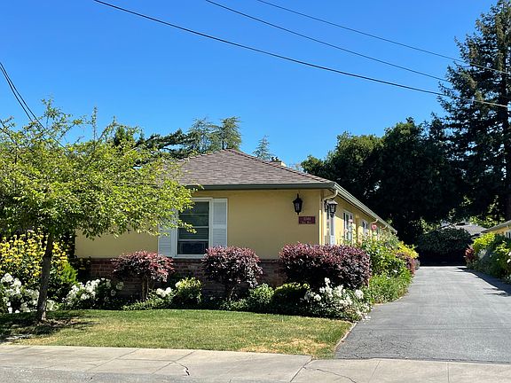 3rd image of 1044 Noel Dr #1