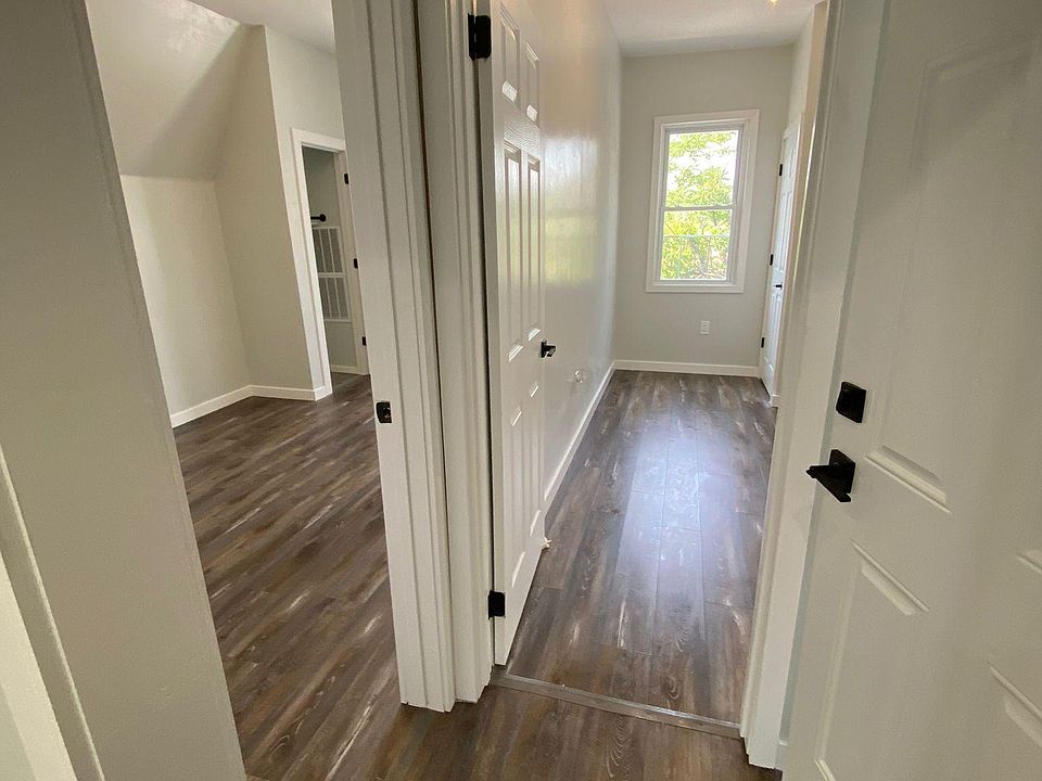1st image of 87 S 16th St #3