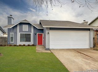 8446 Maple Ridge Dr, San Antonio, TX 78239