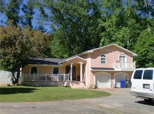 285 Rivertown Rd, Fairburn, GA 30213