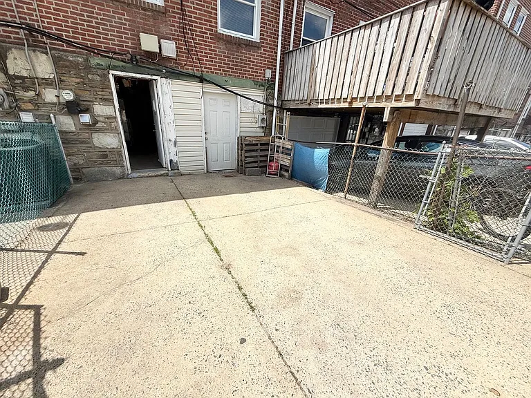 639 Adams Ave — Photo 26