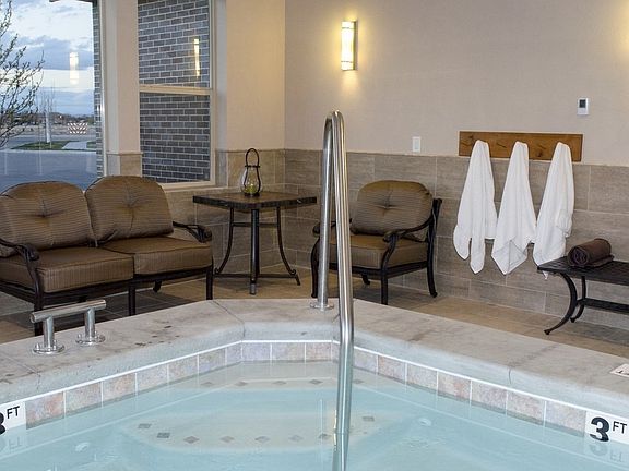 Hot Tub in the Clubhouse
