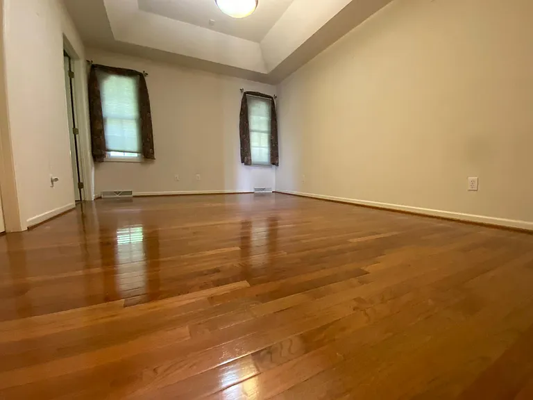 123 Cobblestone Cir — Photo 9