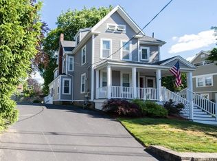 10 Mineral St, Reading, MA 01867