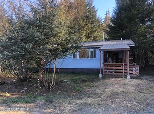 66 Deishu Dr, Haines, AK 99827