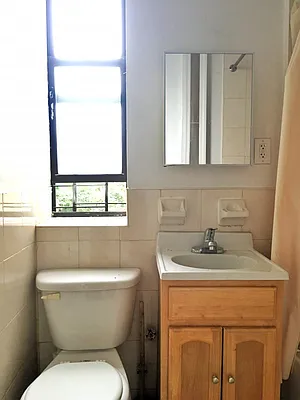 Rented by Bohemia Realty Group | media 12