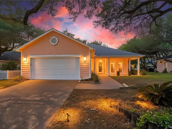 65 Primrose Dr, Rockport, TX 78382