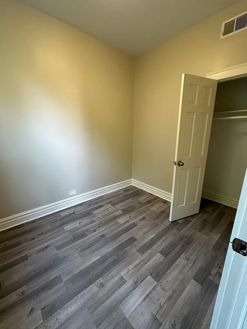 2 bed, 2170 sqft, $1,500 — Photo 4