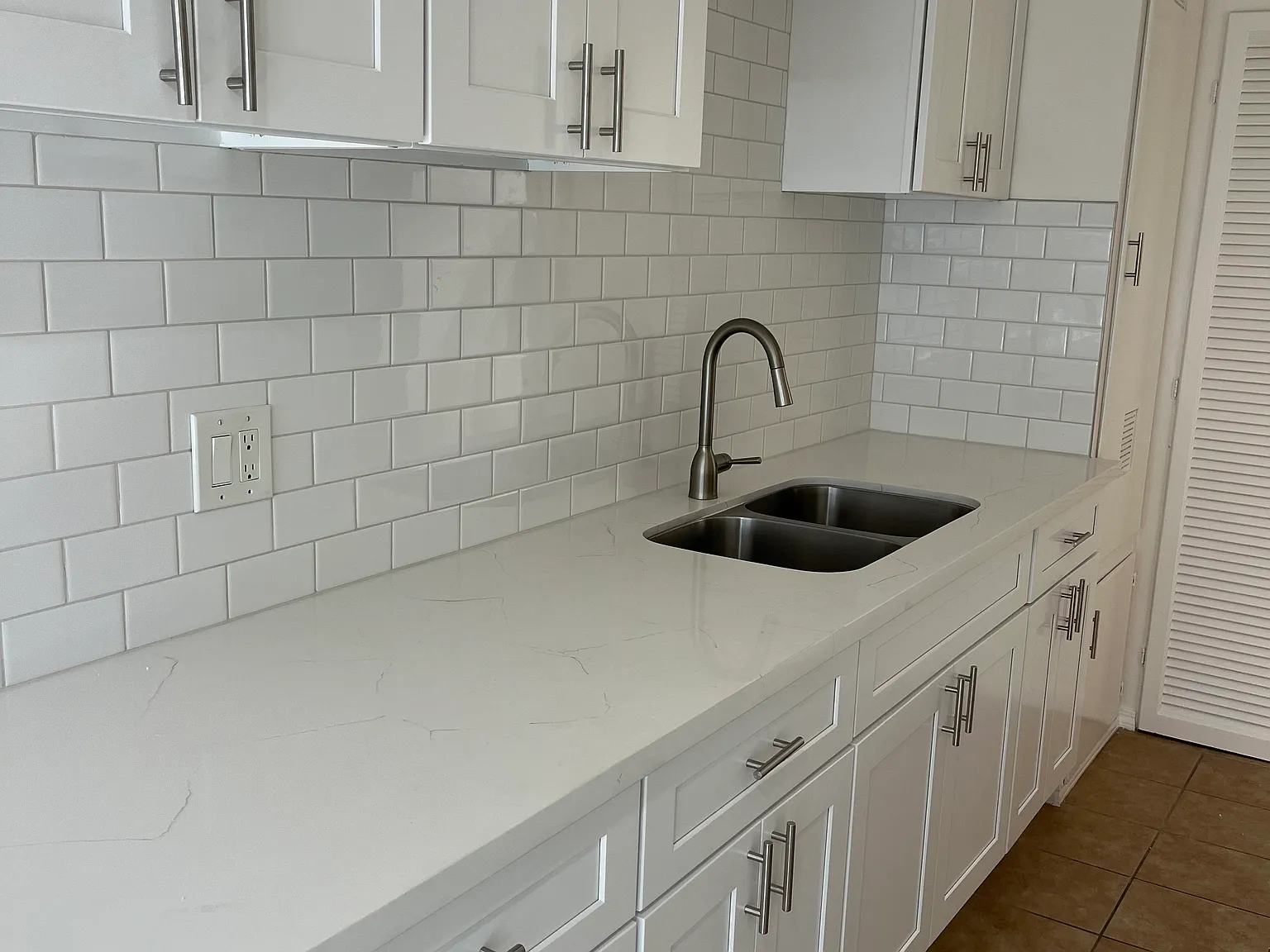 1 bed, 550 sqft, $2,200 — Photo 2