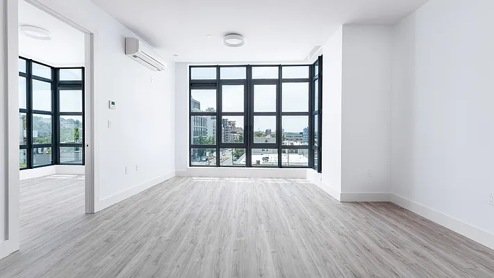 Rented by Nooklyn NYC LLC | media 4