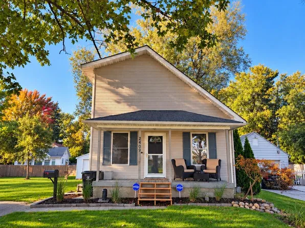 2409 Pickle Rd, Oregon, OH 43616