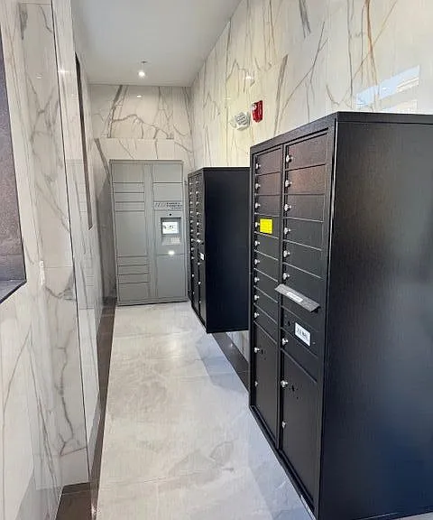 8800 John F. Kennedy Blvd — Photo 11