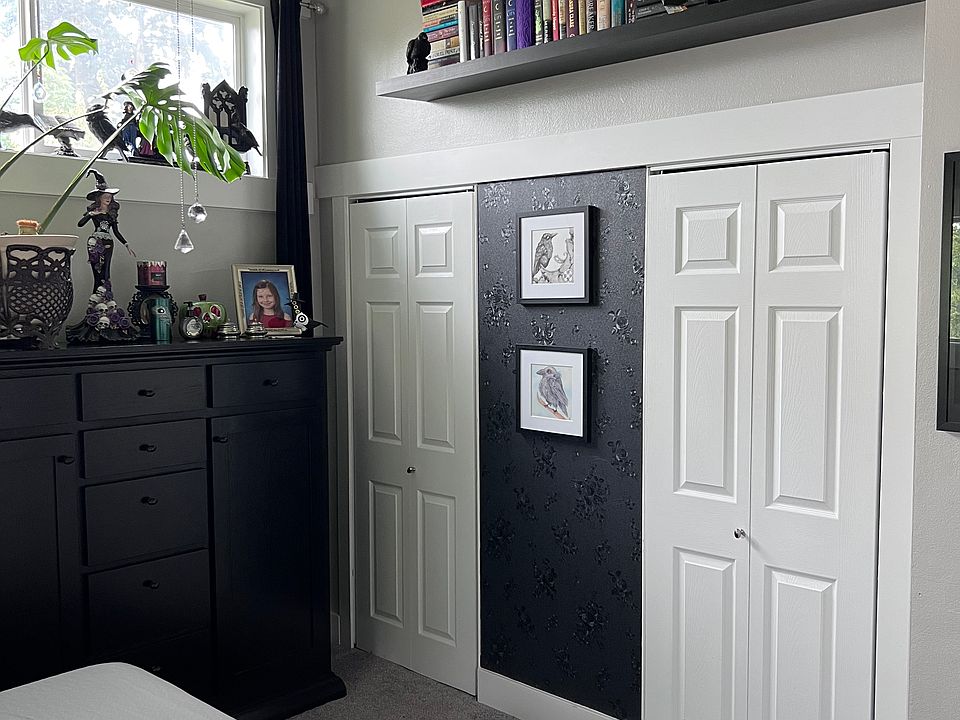Master closet wall (full length closet including middle panel).