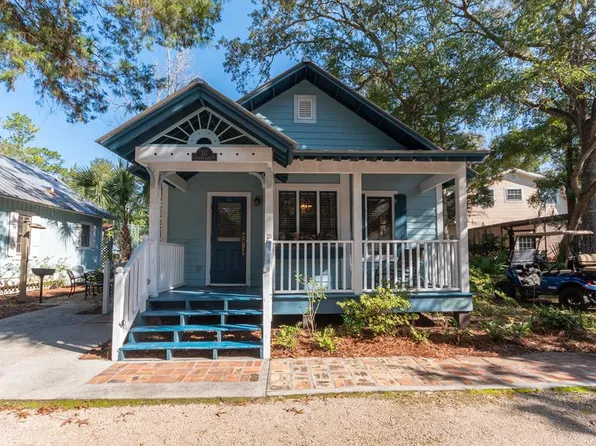 317 NE Lisette Ln, Steinhatchee, FL 32359