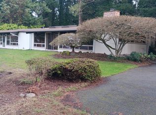 19822 Maplewood Dr, Edmonds, WA 98026