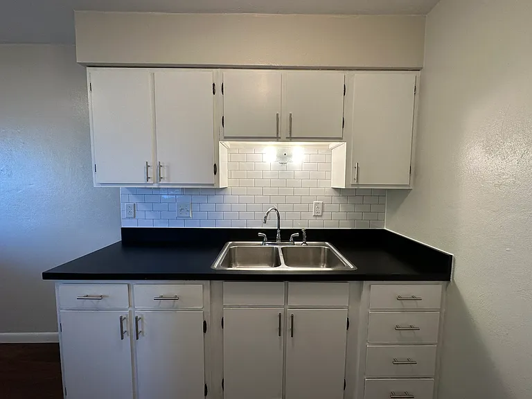 6995 W 200 N #11 — Photo 6