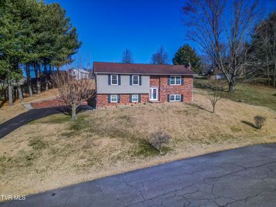 192 Patriot Cir, Bristol, VA, 24201