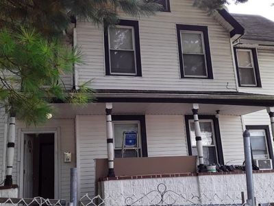 22 Britton Street, Staten Island, NY, 10310