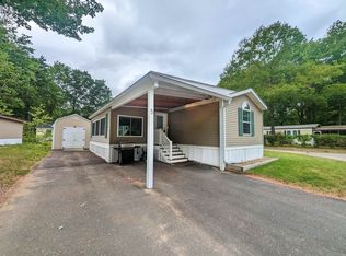 5 Dawn Dr, Concord, NH 03303