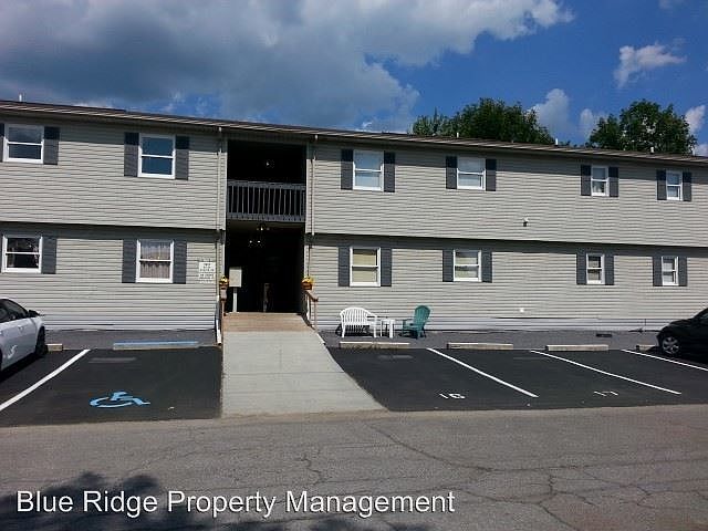 1st image of 1304 Holyoke St APT 4