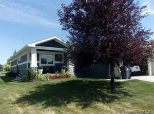 900 Whispering Hls, Cheyenne, WY 82009