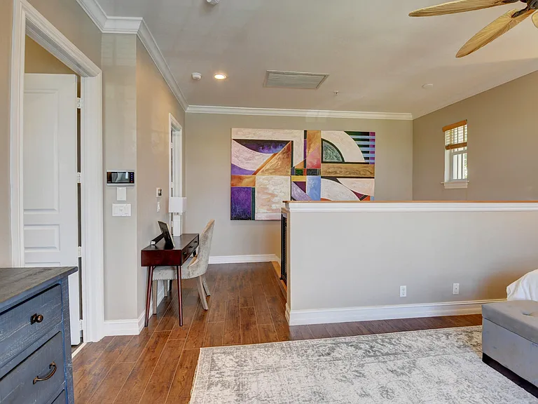 75 NE 5th Ave NE #U — Photo 11