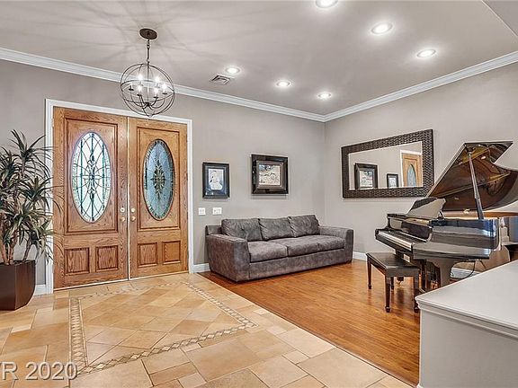 3rd image of 605 Verde Vista Pl