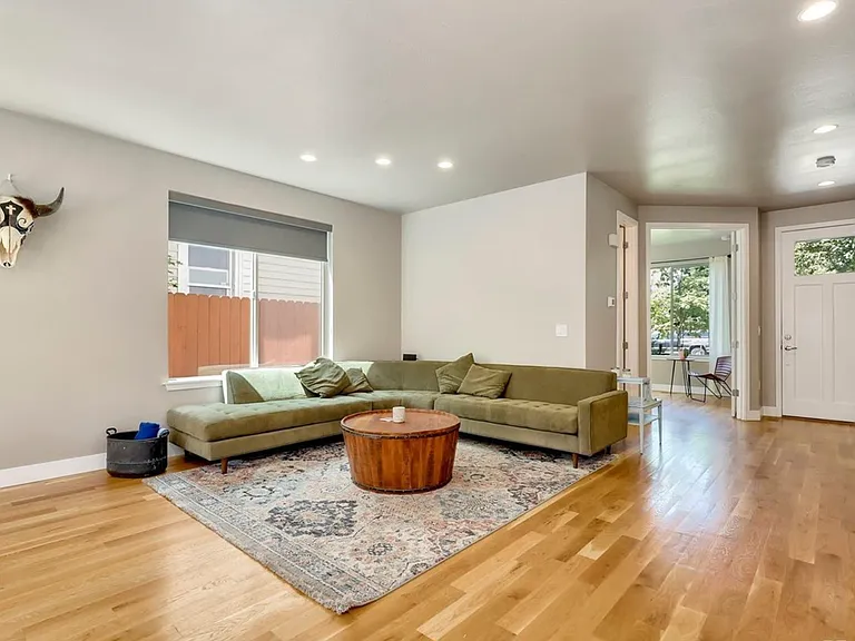 2764 S Bannock St — Photo 8