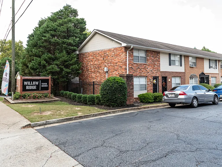 Willow Ridge Apartments — Photo 30