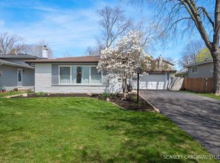 1709 Childs St, Wheaton, IL 60187