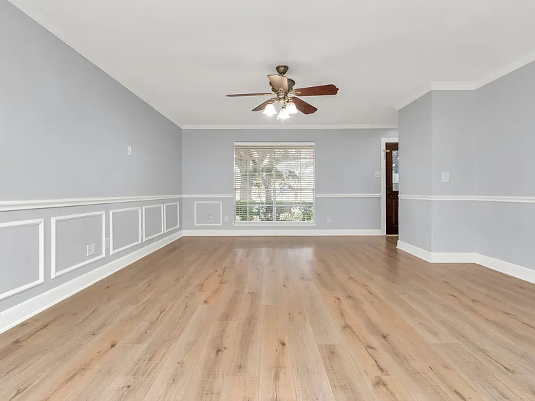 21635 Sandystone Ln — Photo 10
