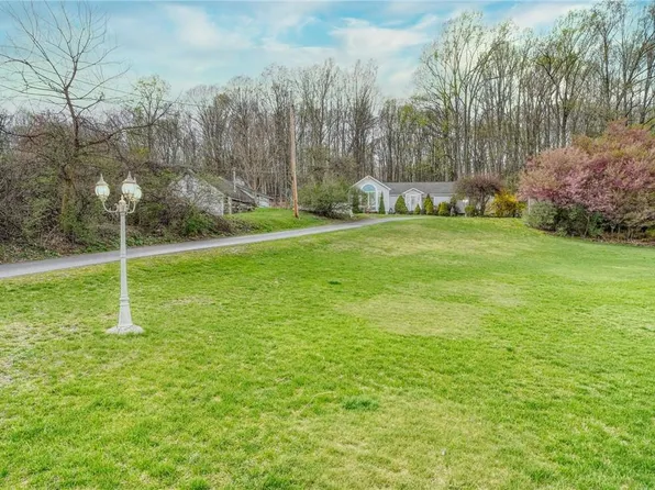 554 Winterton Road, Bloomingburg, NY 12721