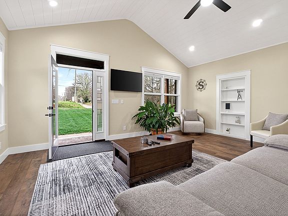 4th image of 381 Rivercliff Rd