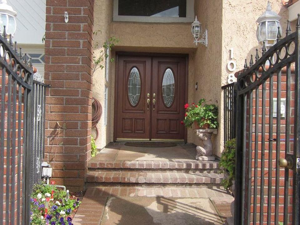 1st image of 10836 Garland Dr