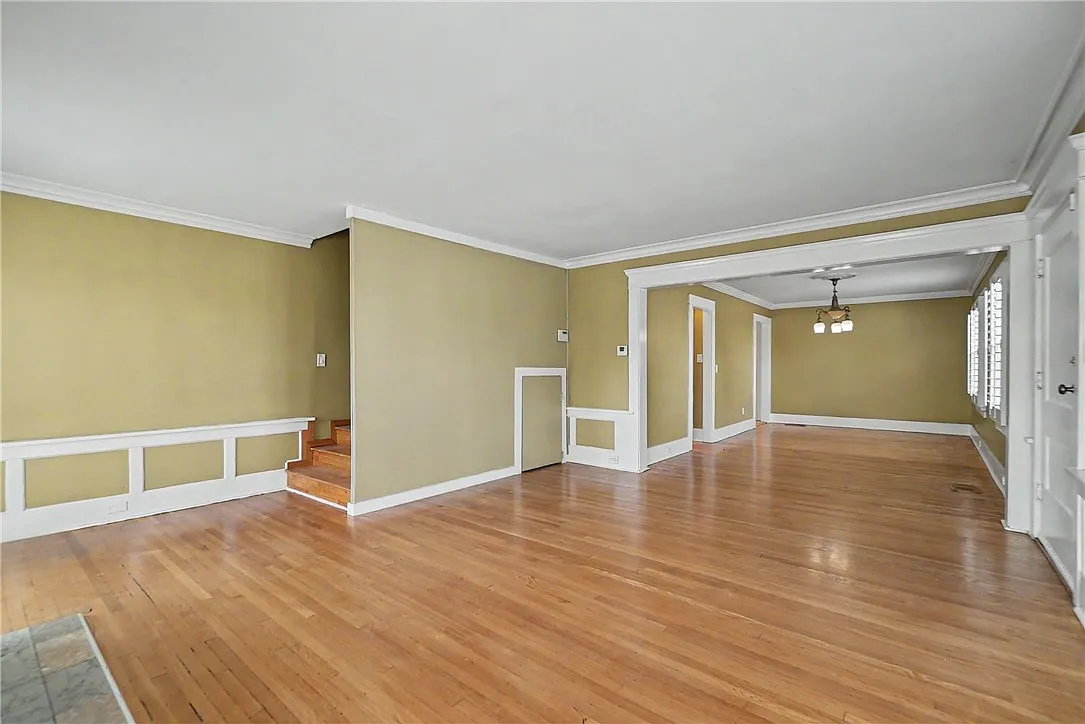 3 bed, 1796 sqft, $4,400 — Photo 4