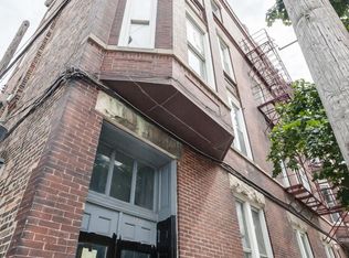 818 W 18th St #3BEDFLT, Chicago, IL 60608