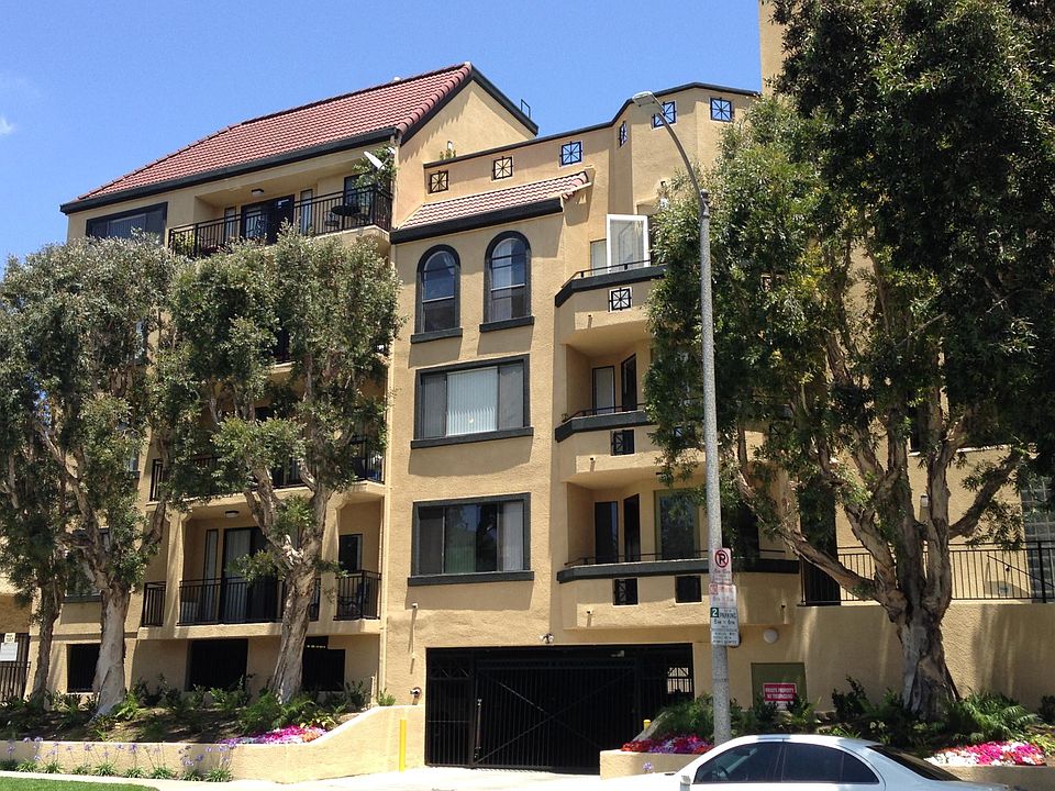 1st image of 342 S Cochran Ave