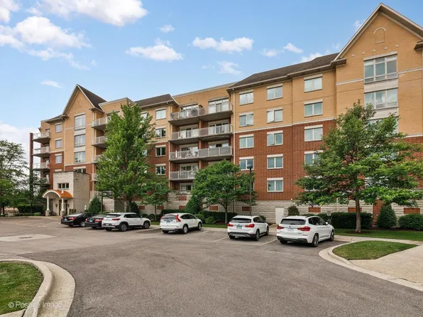 8300 Concord Dr Unit 607, Morton Grove, IL 60053