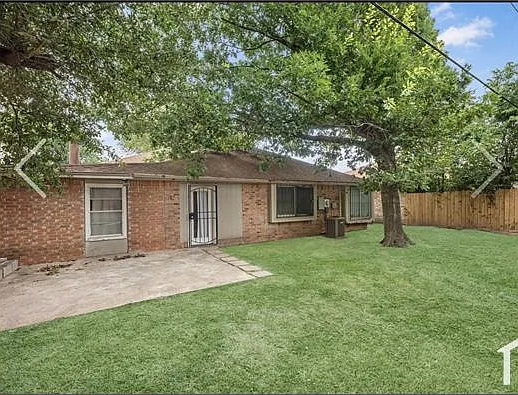 11303 Wilkenberg Dr — Photo 9