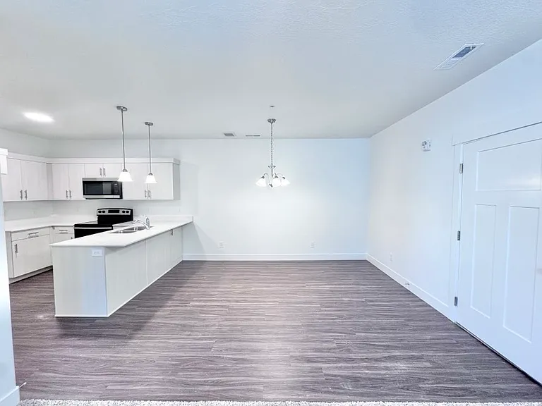 4655 S Alder Dr #1-H201 — Photo 4