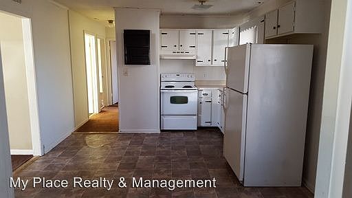 1st image of 2826 Sparrow Dr