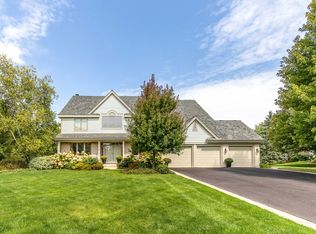 31470 N Reigate Ln, Libertyville, IL